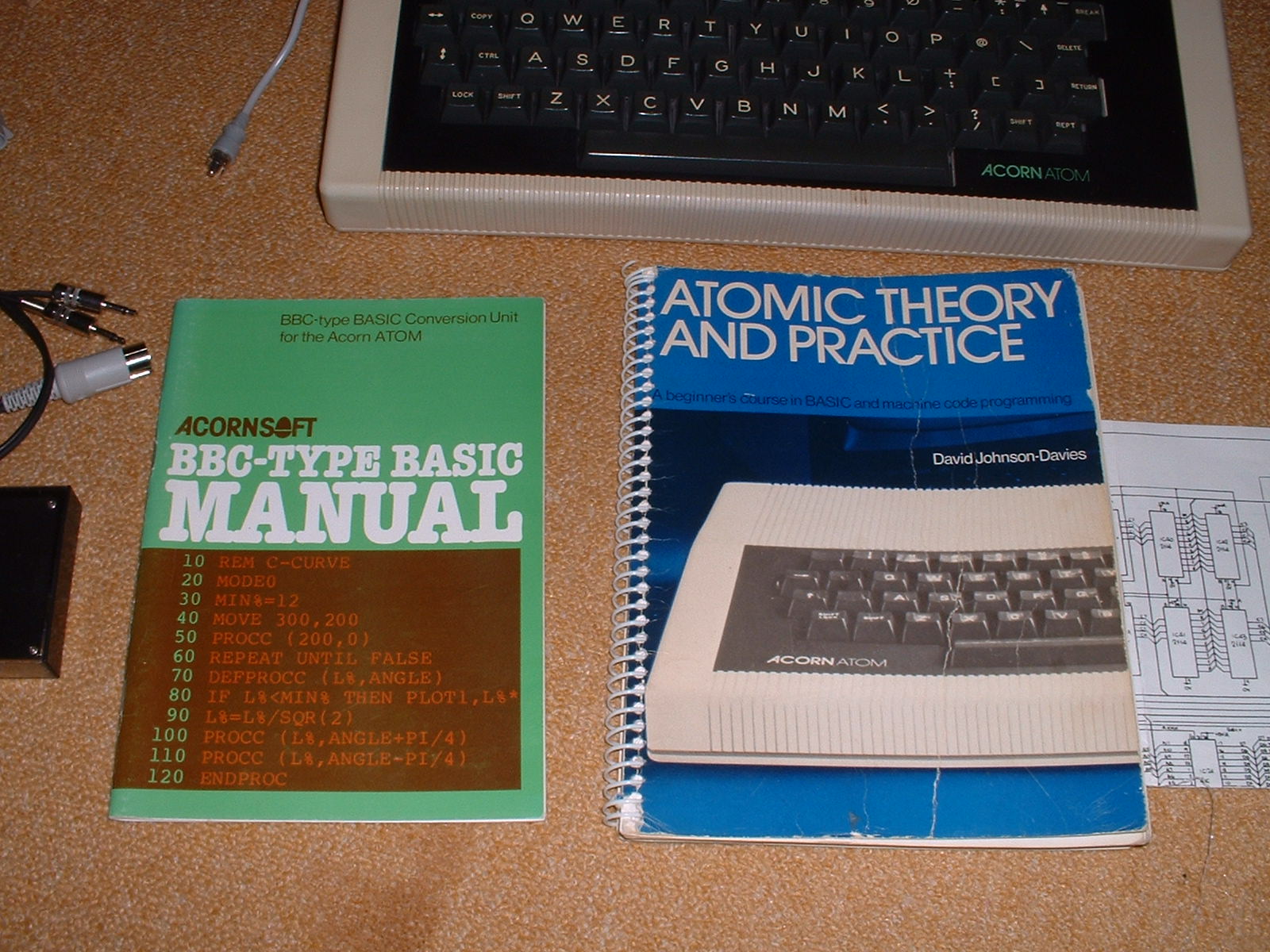 inatom_files/atom-manuals-1.jpg